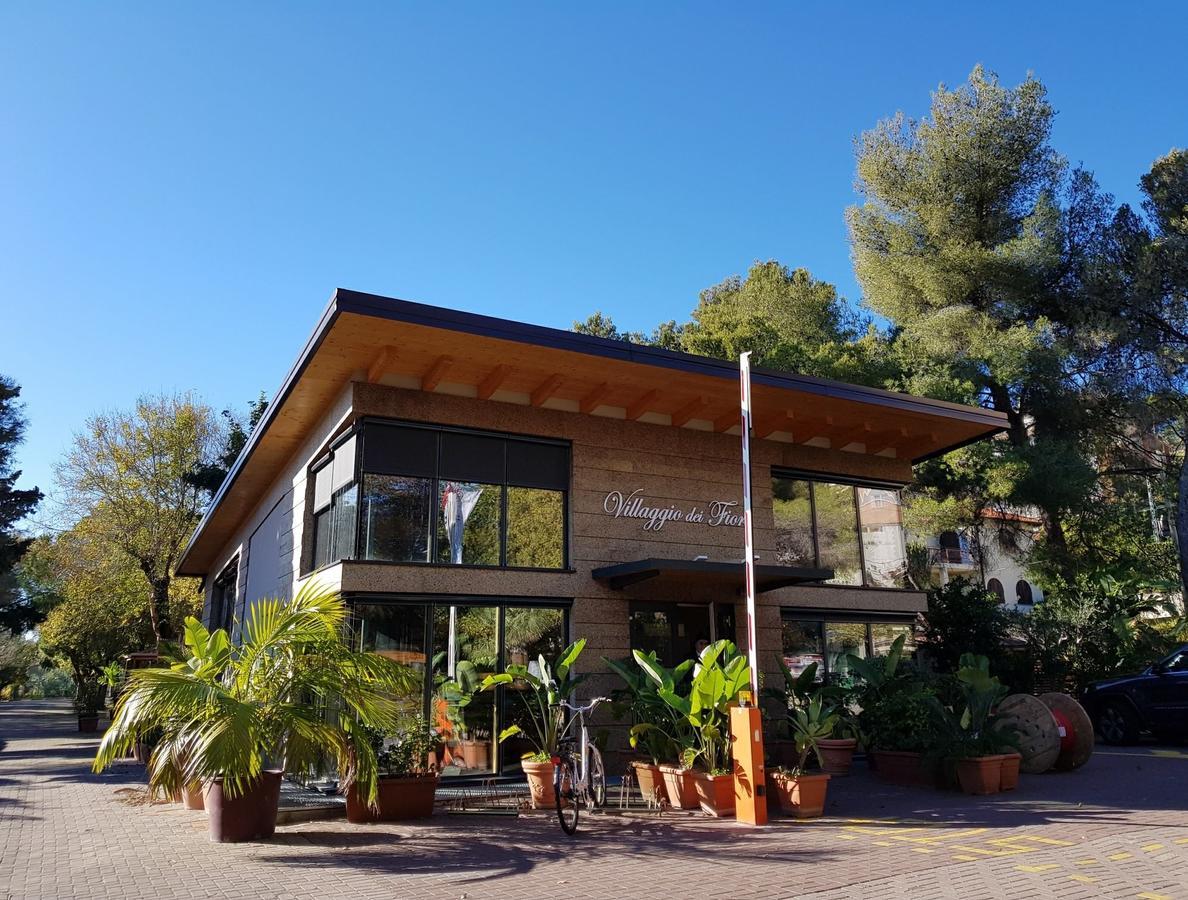 Villaggio Dei Fiori Санремо Екстер'єр фото